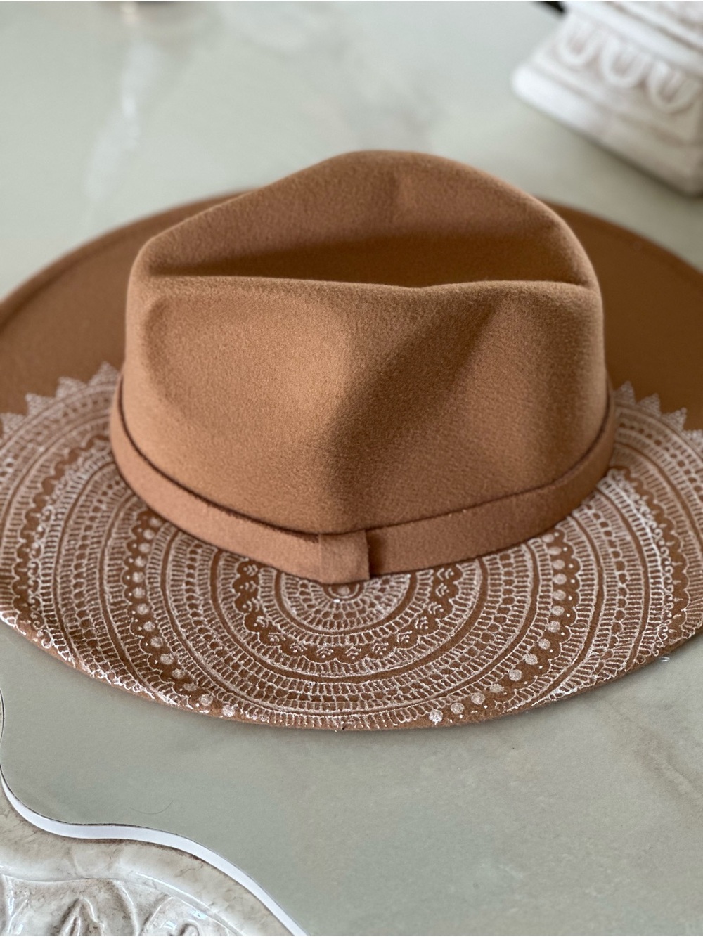Classic Women's Wide-Brim Fedora Hat in Camel